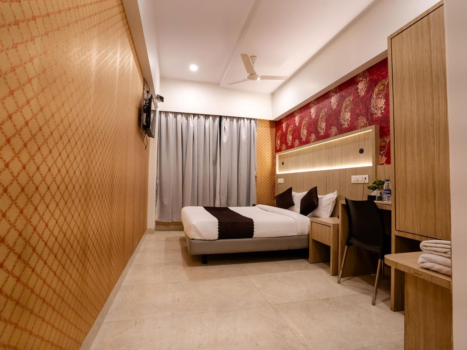 Hotel Grand Seasons- Navi Mumbai Exterior photo