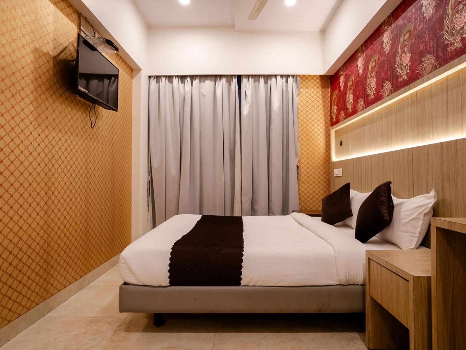 Hotel Grand Seasons- Navi Mumbai Exterior photo