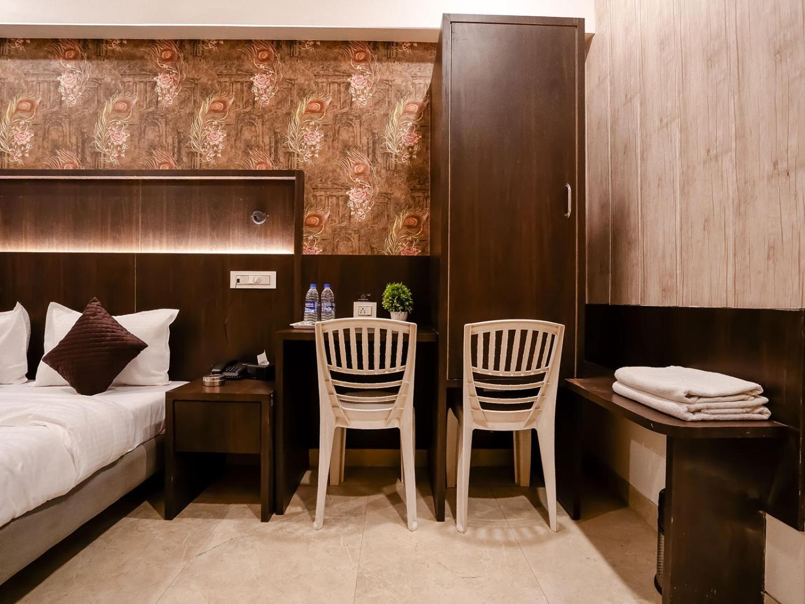 Hotel Grand Seasons- Navi Mumbai Exterior photo